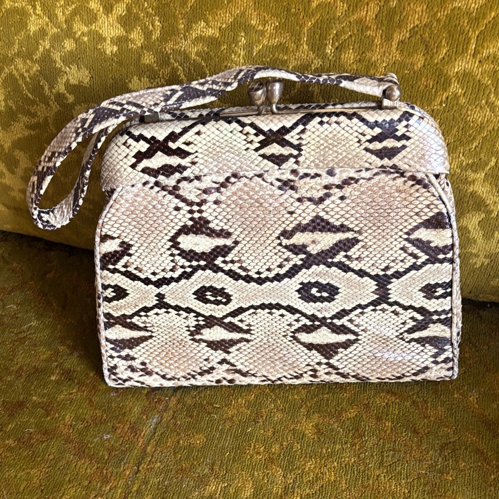 Elegant Snakeskin Handbag